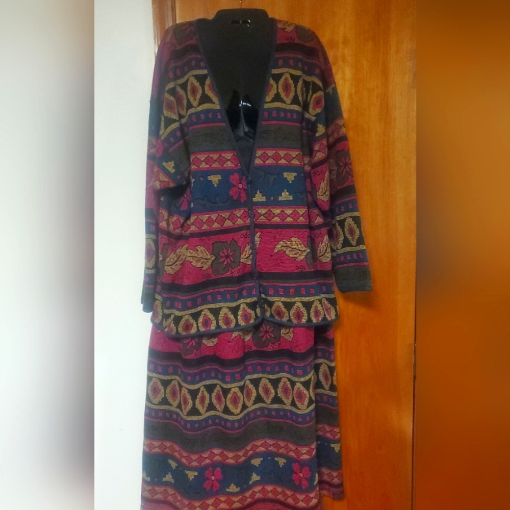 2 pc Sweater Skirt Set